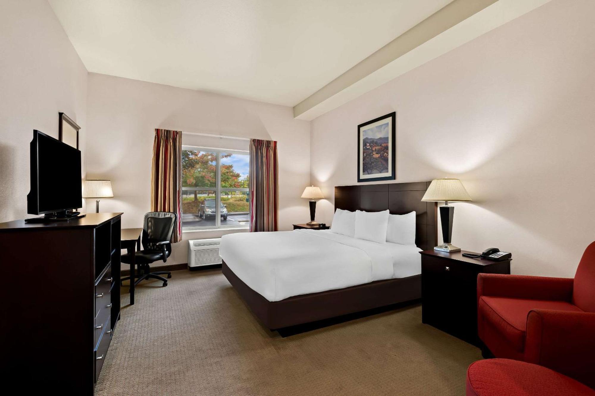 Comfort Inn & Suites Creswell Buitenkant foto