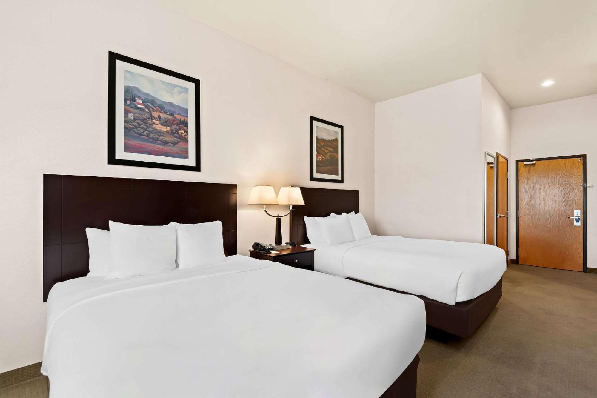 Comfort Inn & Suites Creswell Buitenkant foto